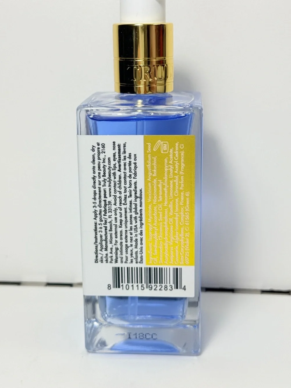 TRULY Glass Skin After Shave Oil - NIB - Picture 3 of 5
